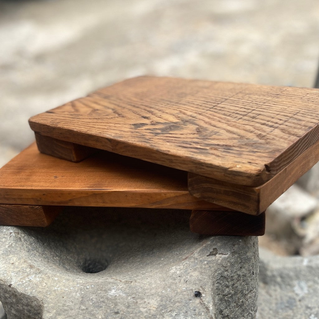 Kệ Gỗ Mini – Đế Trưng Bày Gỗ Thông – Decor Shop – Homestay – Quán Café